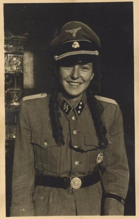 Third Reich cross-dressing worldwartwo.filminspector.com