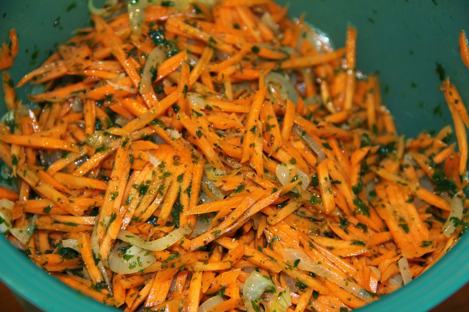 Koreanischer Karottensalat / ,,Morkovtscha&amp;quot;/ Корейский салат,,Морковча ...