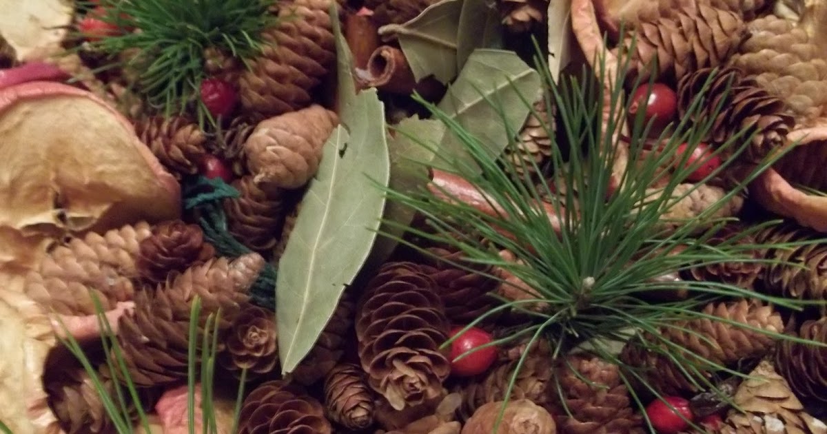 THE BLESSED HEARTH Return of the Winter Potpourri Post..
