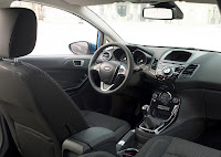 Der überarbeitete Innenraum mit seinen wertigen und gut verarbeiteten Materialien vermag zu gefallen.  Foto: Auto-Medienportal.Net/Ford 