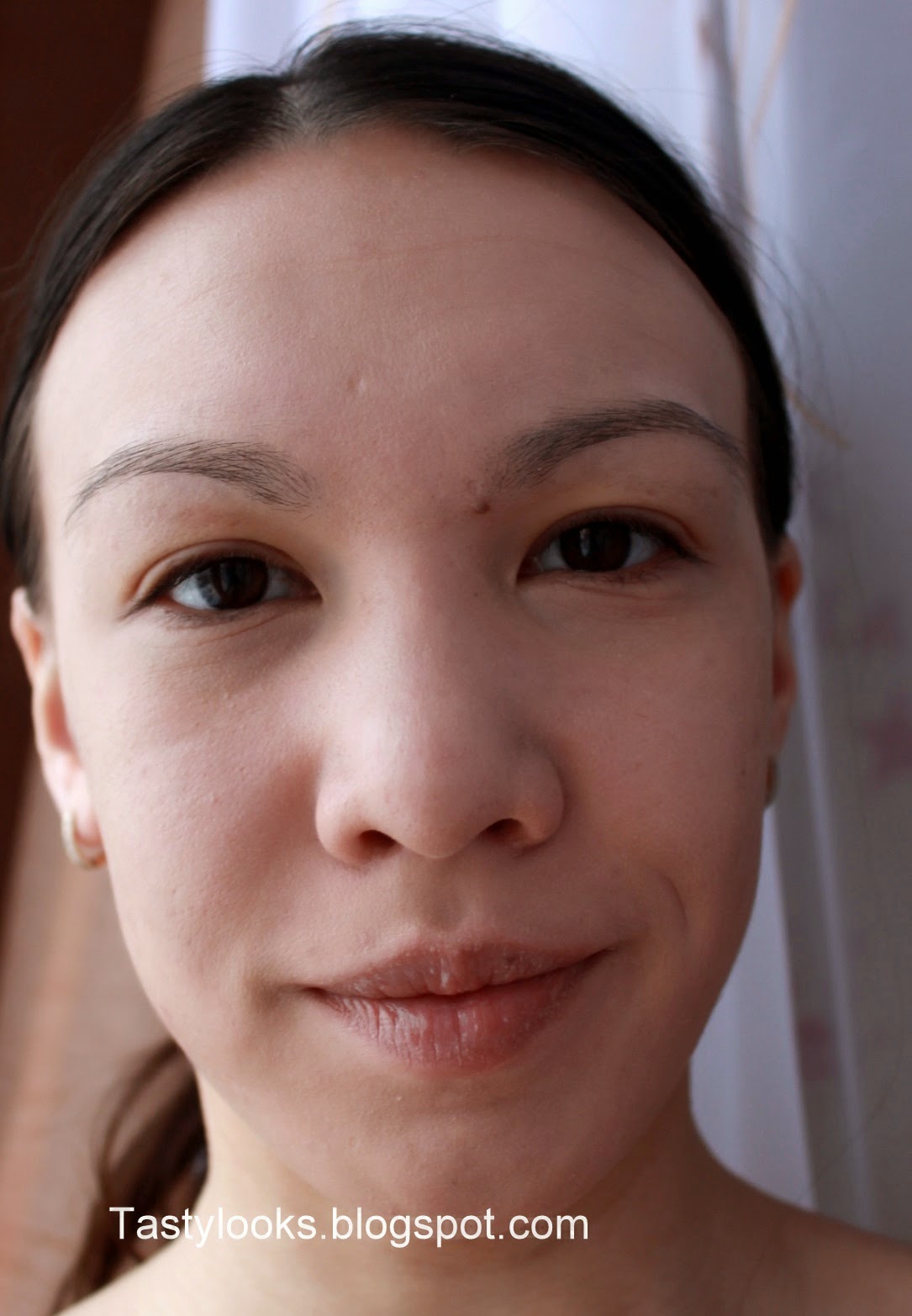 tastylooks. Не люксом единым: ВВ от Holika Holika