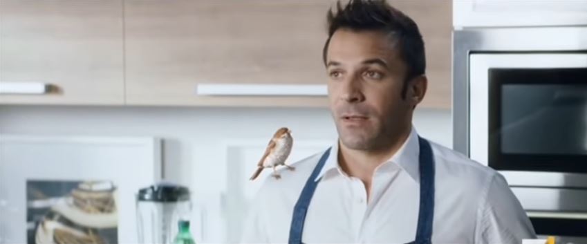 Pubblicità Uliveto spot con Del Piero e uccellino con Foto - Testimonial Spot Pubblicitario 2017
