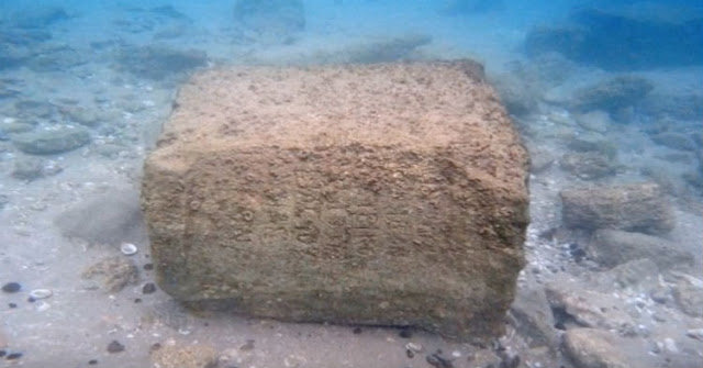 LOOK! A 1,800-Year-Old Tablet Was Discovered At The Bottom Of The Sea, And It May Prove That Jesus Doubters Were Wrong! LOOK! A 1,800-Year-Old Tablet Was Discovered At The Bottom Of The Sea, And It May Prove That Jesus Doubters Were Wrong!