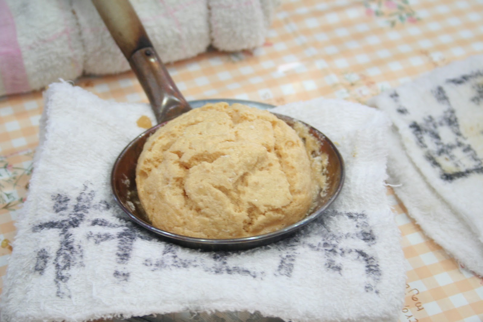 こども館にっき: 湘南台まつり「カルメ焼き作りにチャレンジ！」
