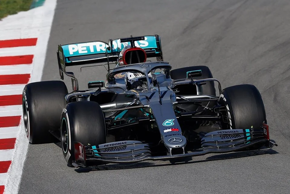Valtteri Bottas con la Mercedes nei test di Barcellona 2020