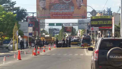 penjinakan peledekan tas bom