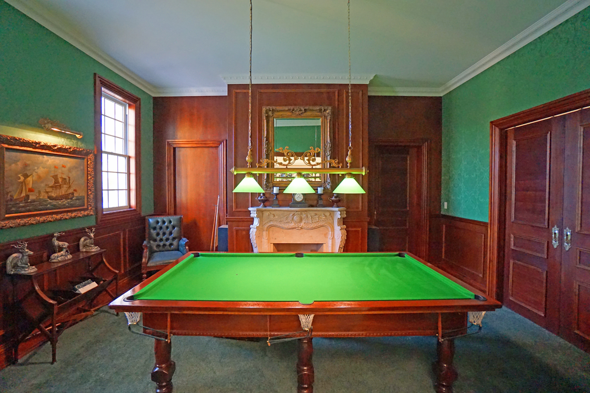 Willowbrook Park The Billiard Room...