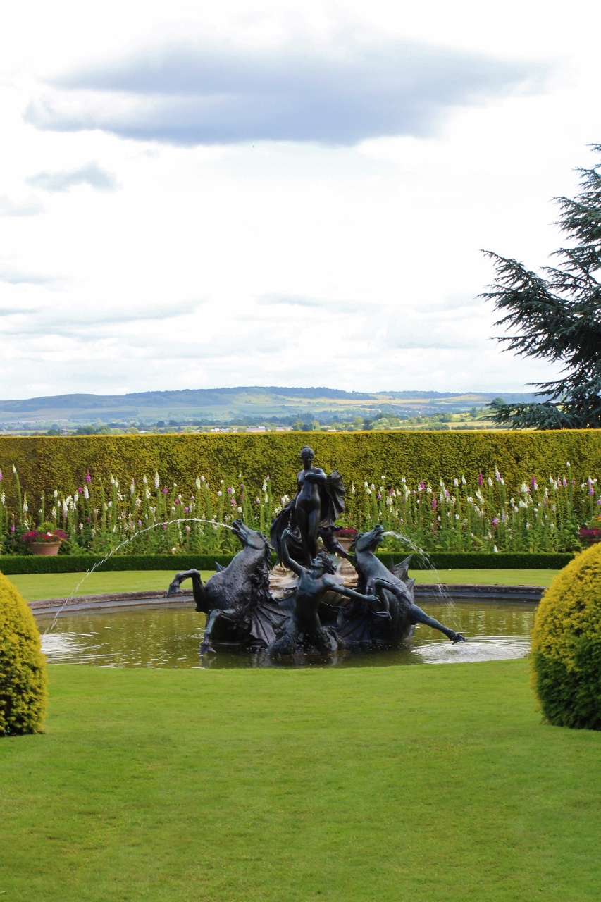 Fountain at Ascott
