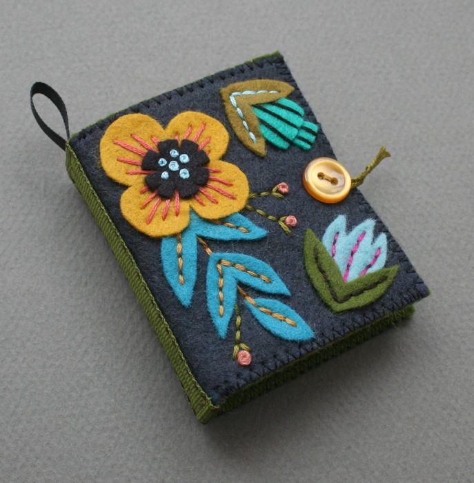 mmmcrafts: needle books in the shop!