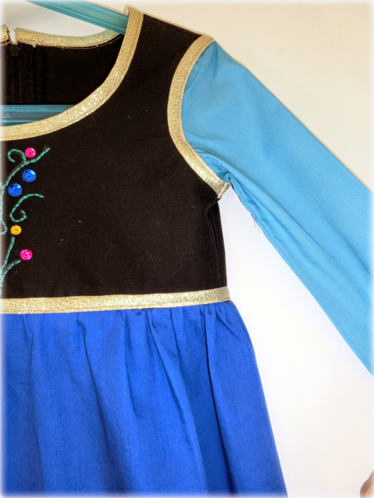 Deguisement anna reine des neiges enfant Achat Vente jeux et