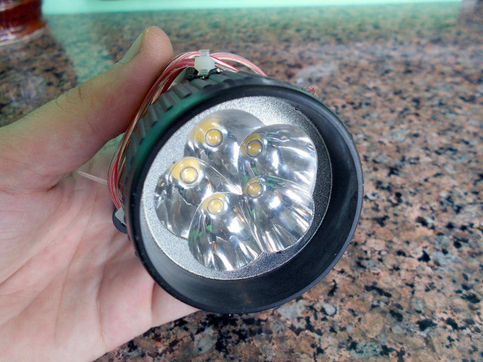 Самодельный светодиодный. Светодиоды hl-508h для фонариков. Мощный фонарь своими руками 18650. Самодельный светодиодный фонарик. Самодельный мощный фонарик.