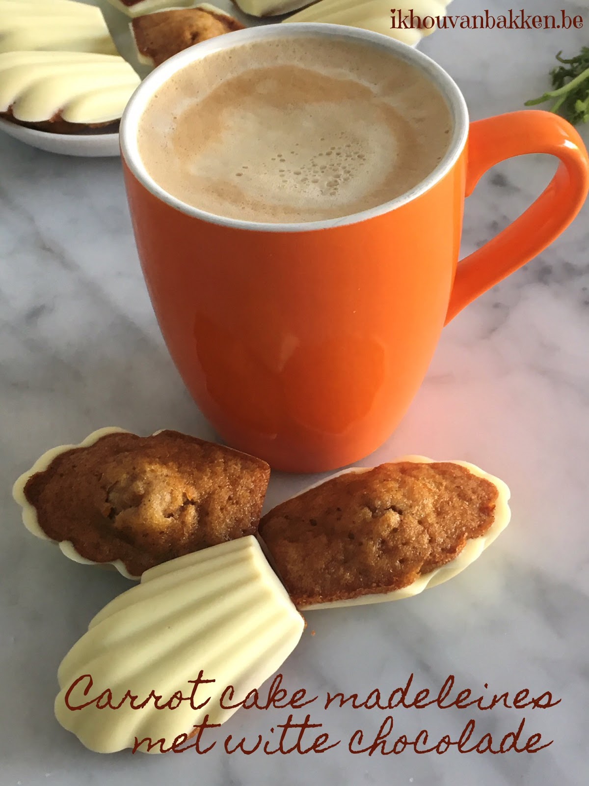 Ik hou van bakken Carrot cake madeleines met een jasje van witte