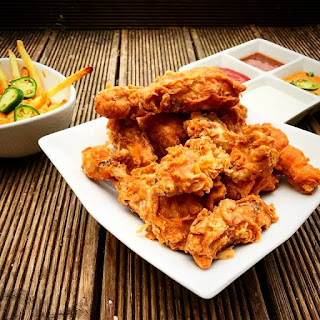SKRZYDEŁKA Z KFC HOT WINGS