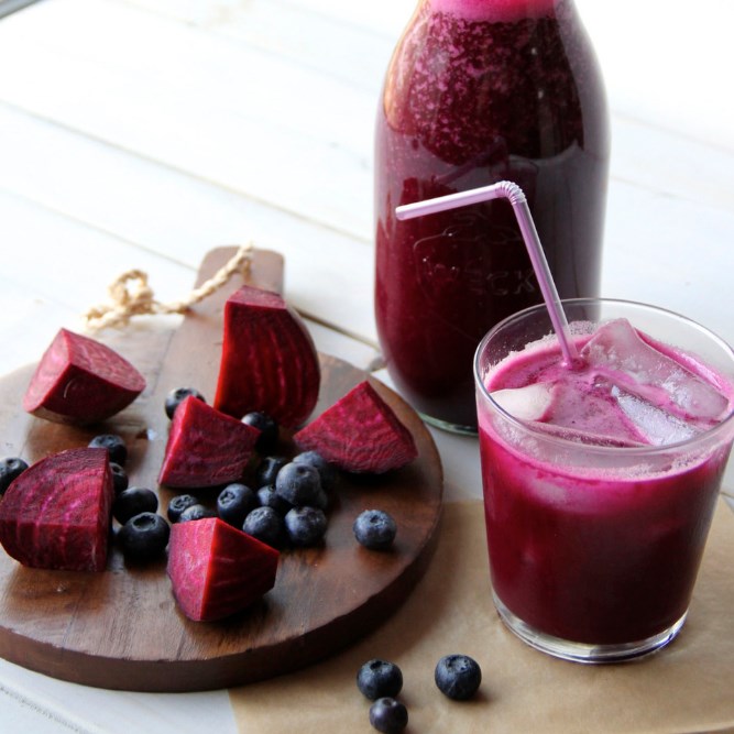 BEET & BERRY LIVER CLEANSE JUICE #healthydrink #detox BEET & BERRY LIVER CLEANSE JUICE #healthydrink #detox