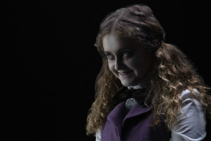 Into The Dark - Halloween Special - Uncanny Annie - Promo + Promotional Photos