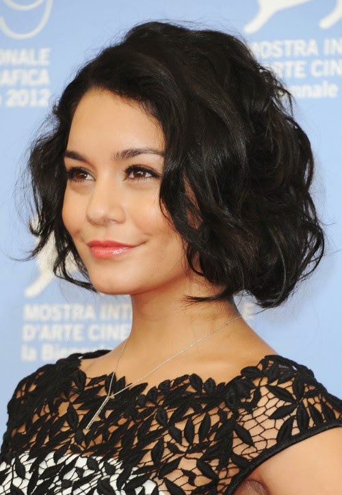 Celebrity-haircuts-Vanessa-Hudgens Celebrities-with-bob-length-hair