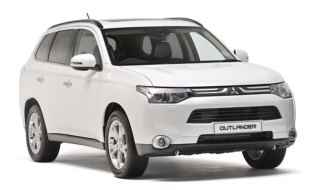 Lanzamiento Mitsubishi Outlander 4WD 3.0 V6 A/T Autoblog Uruguay