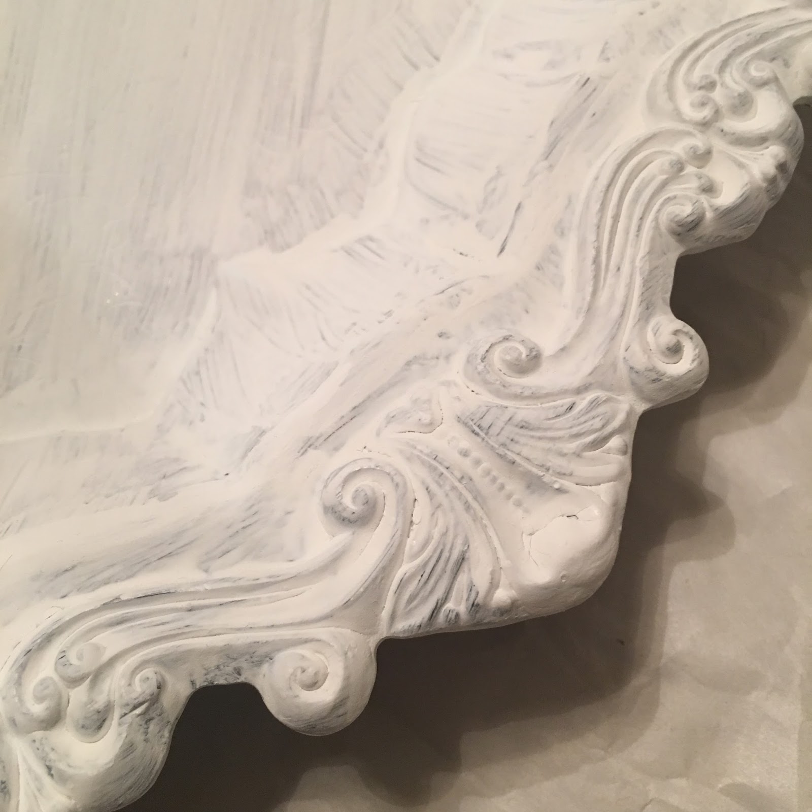 Tips, Treats & Treasures Tray Chic Thifted Tray Transformation