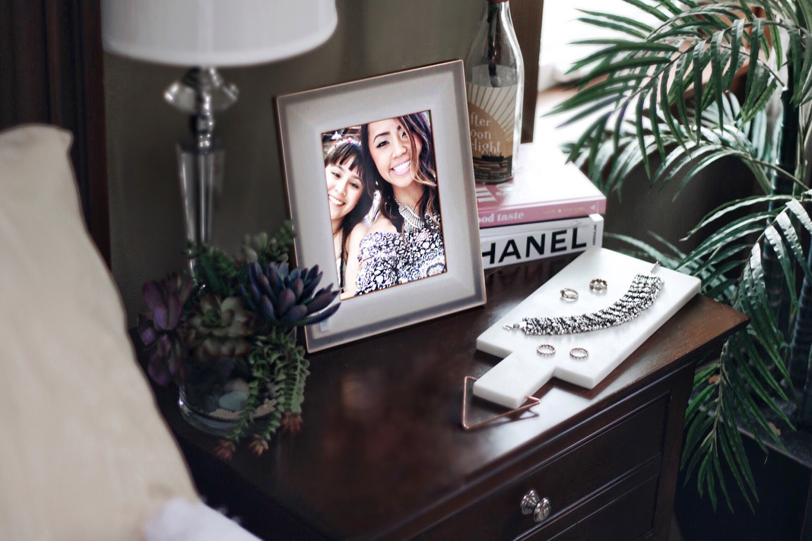 Aura Frames The Next Generation Digital Frame (even Oprah loves it