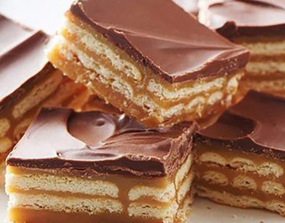 Triple Layer Cracker Toffee Bars Triple Layer Cracker Toffee Bars