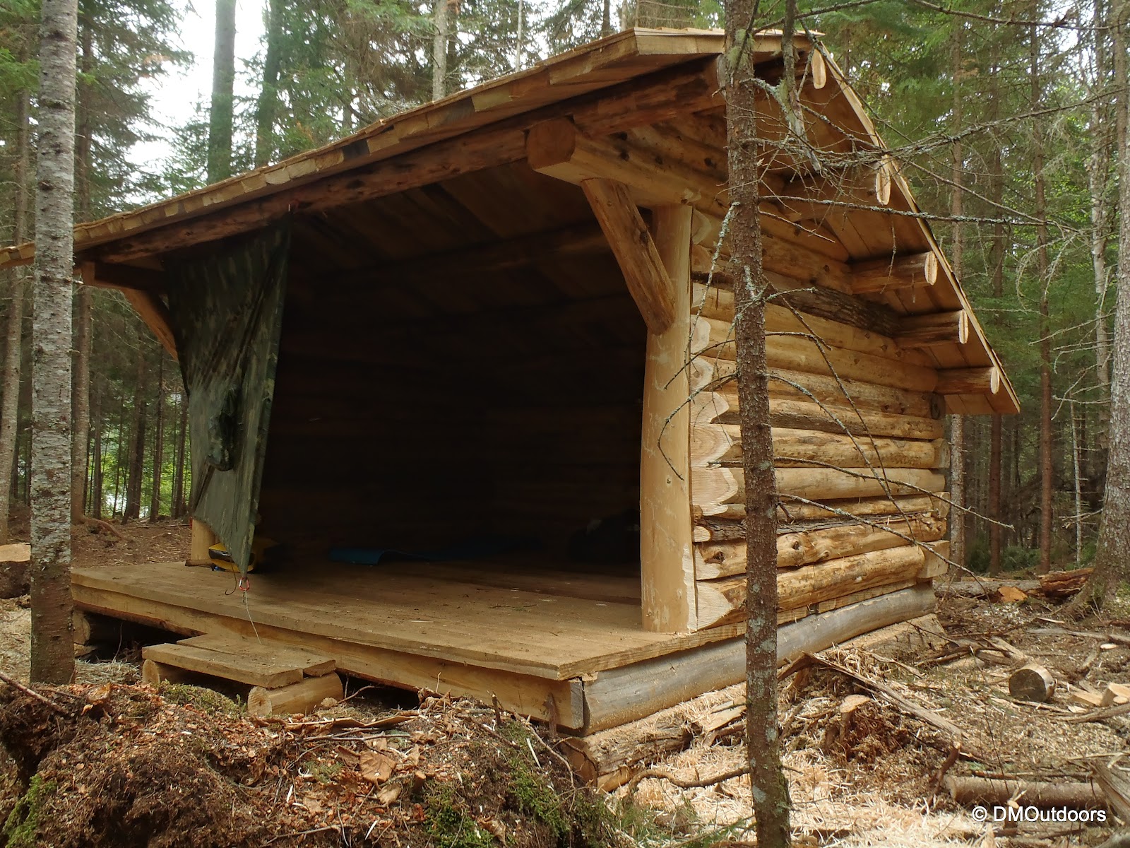 p5250110-jpg-1600-1200-bushcraft-shelter-survival-shelter-lean-to