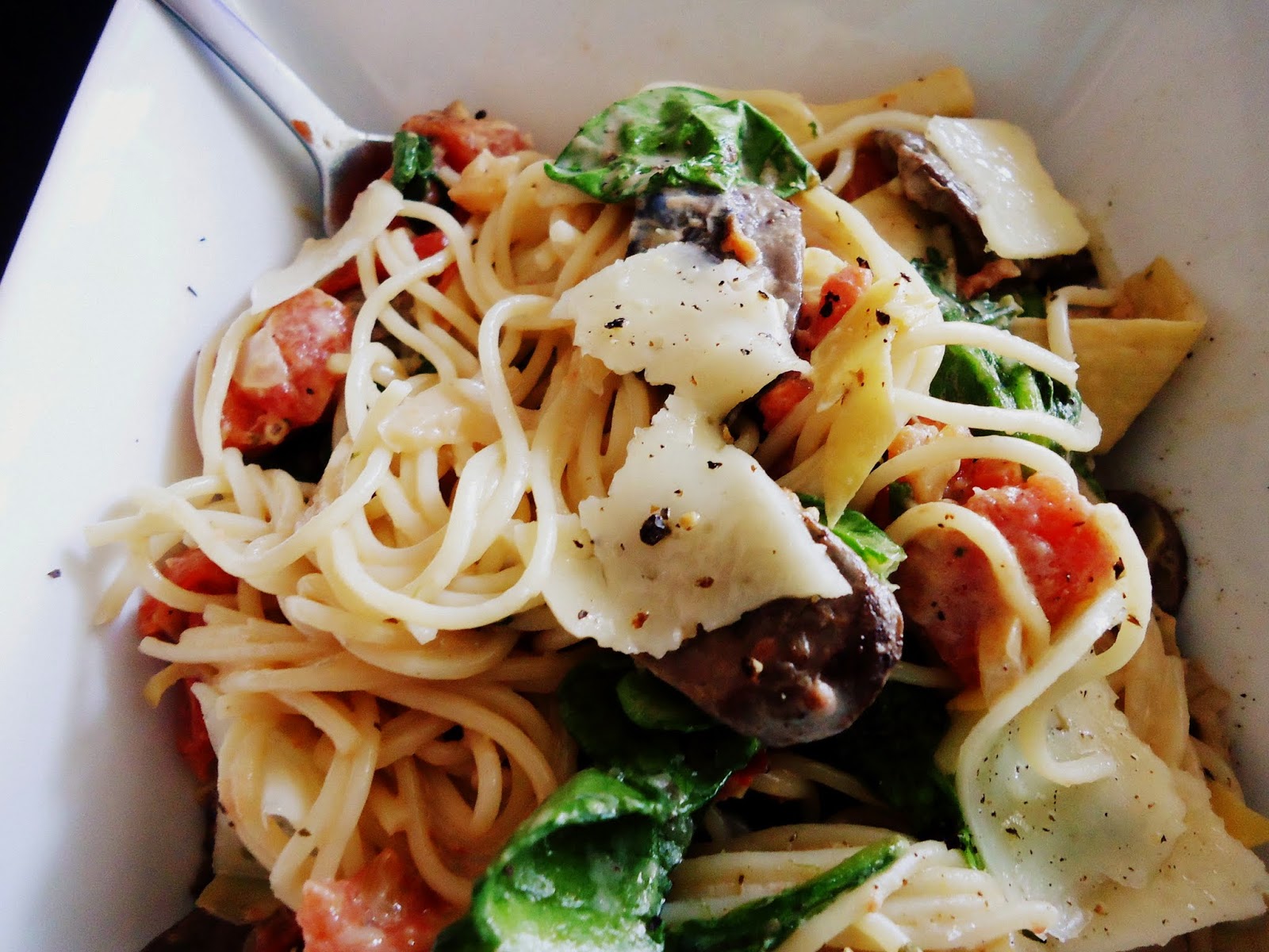 Foodie & Fabulous SpinachArtichoke Angel Hair Pasta with Tomato Cream