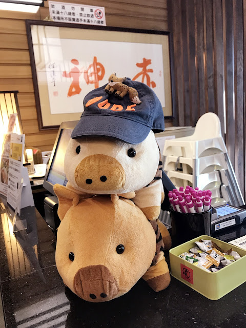 【食記】台北信義區赤神日式豬排,酥脆厚實的炸豬排,白飯無限供應!