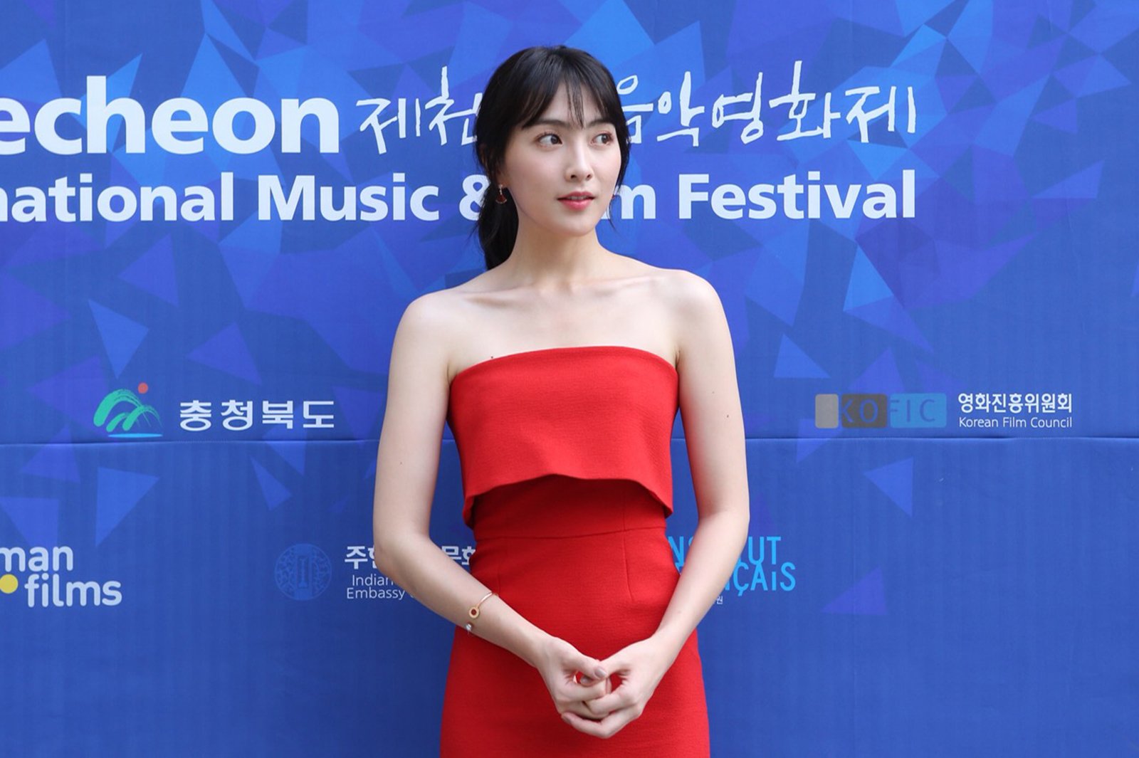 얼마 전 인스타라이브로 팬들 눈물바다 만든 박규리-강지영 有 | 인스티즈