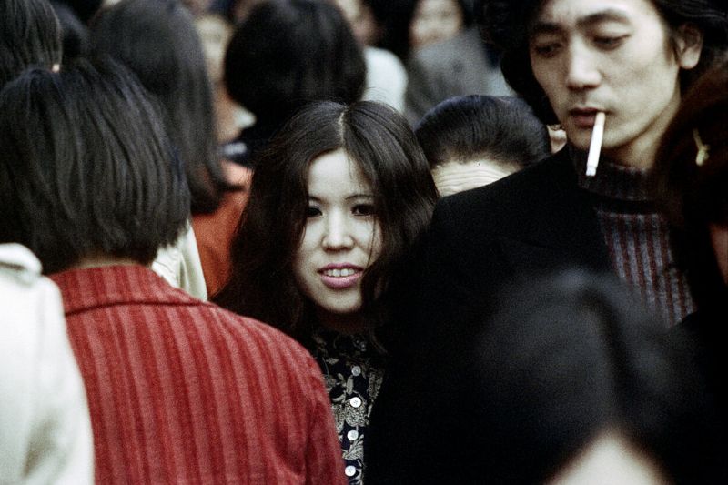 Vintage Tokyo Street Style: Ladies and Their Everyday Looks in the early 1970s - 40