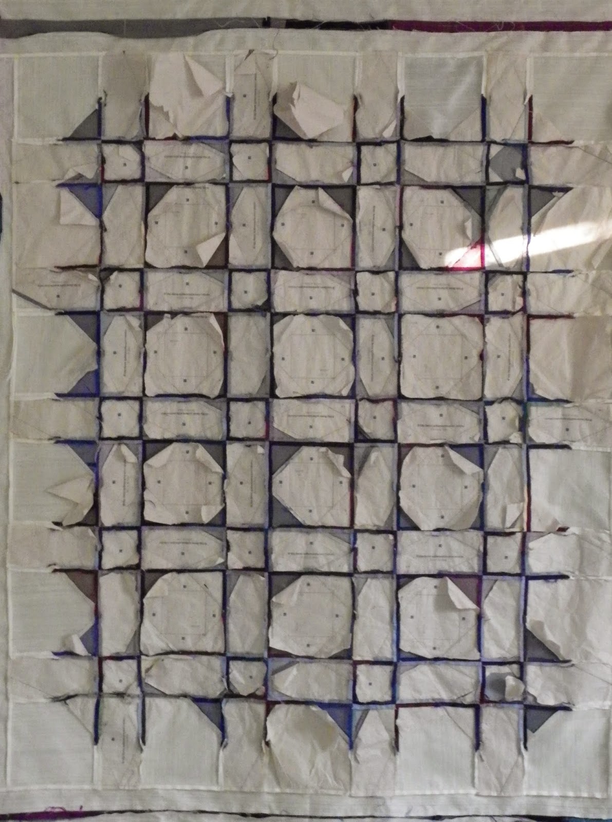 Cheryl Lynch Quilts: The Top Is Done