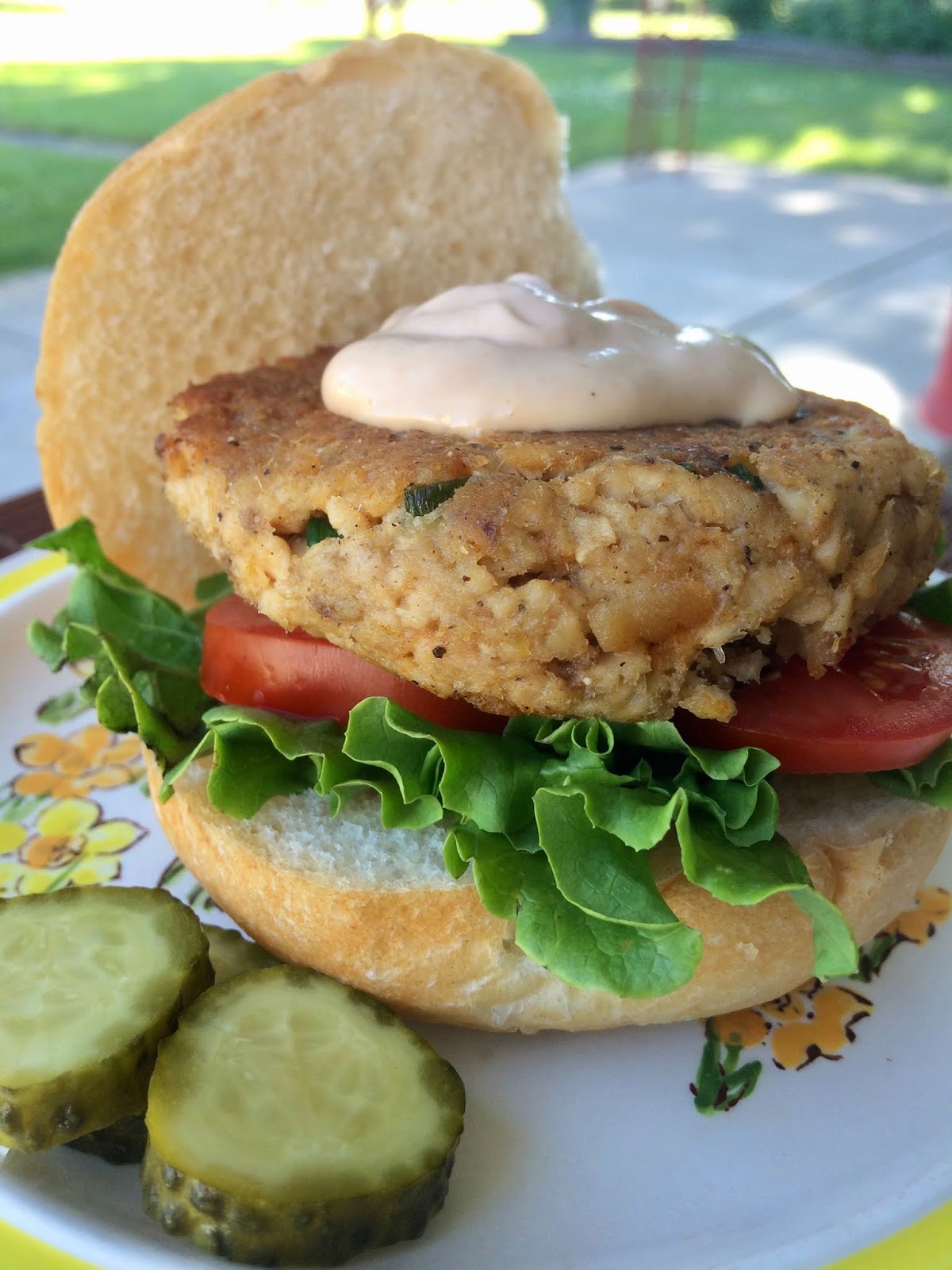 Savory Moments Salmon burgers with lemonchipotle mayo