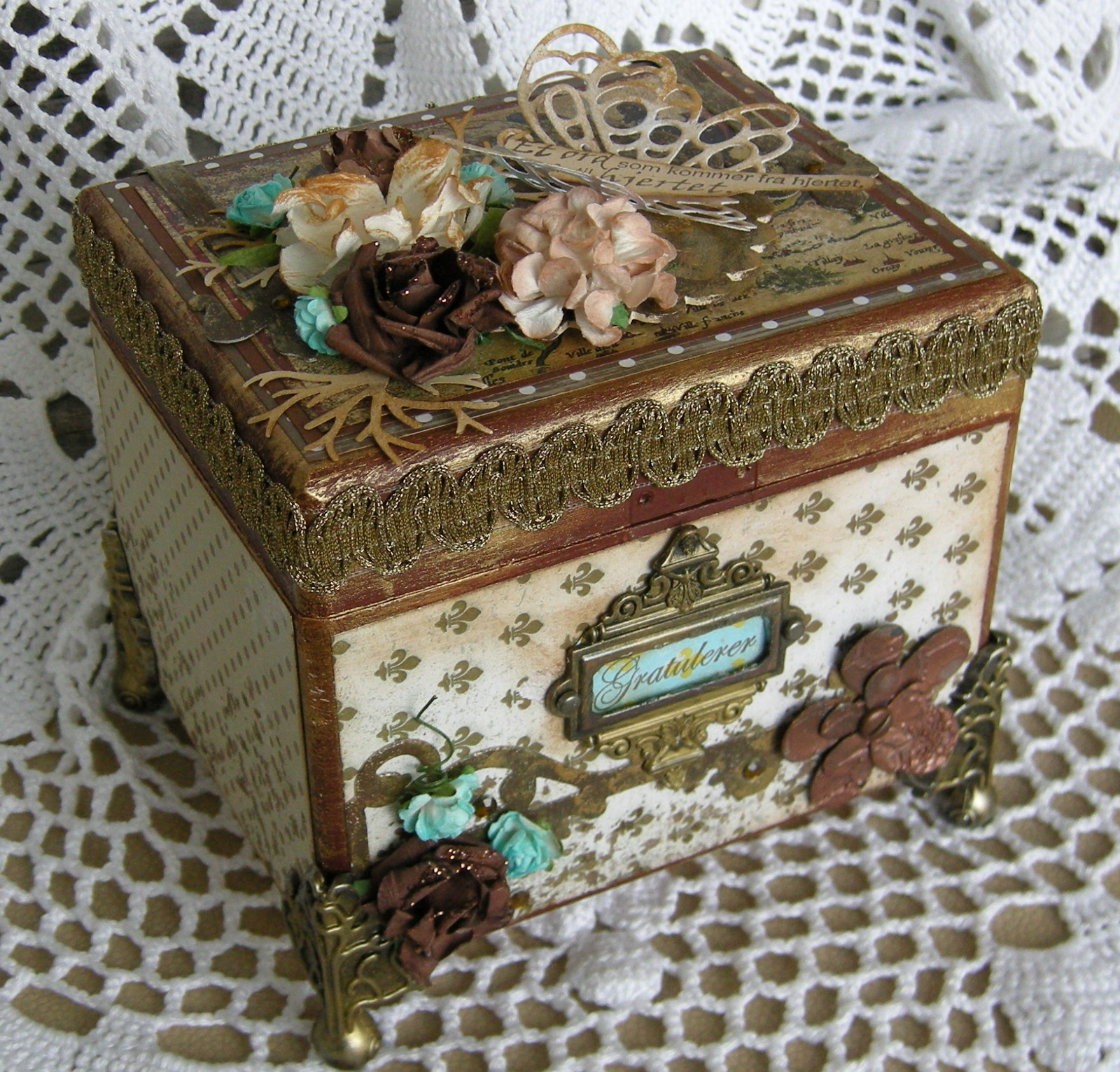Pasticetas Box scrapbook