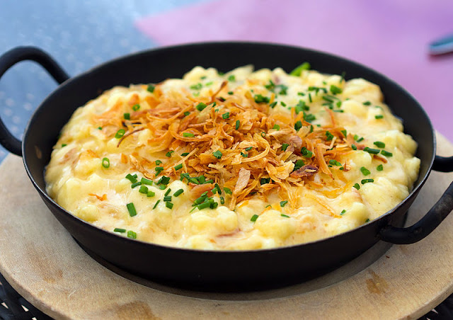Käsespätzle Käsespätzle