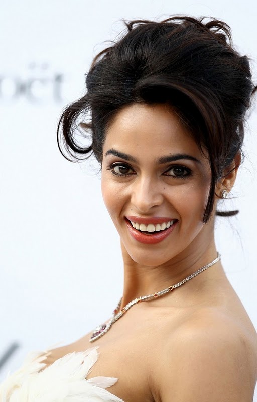 new photo gallery: Mallika Sherawat hot