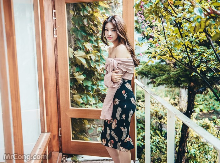 Beautiful Park Jung Yoon in the October 2016 fashion photo shoot (723 photos) photo 13-9