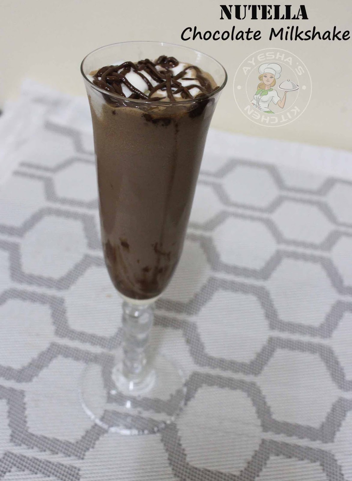 NUTELLA CHOCOLATE MILKSHAKE