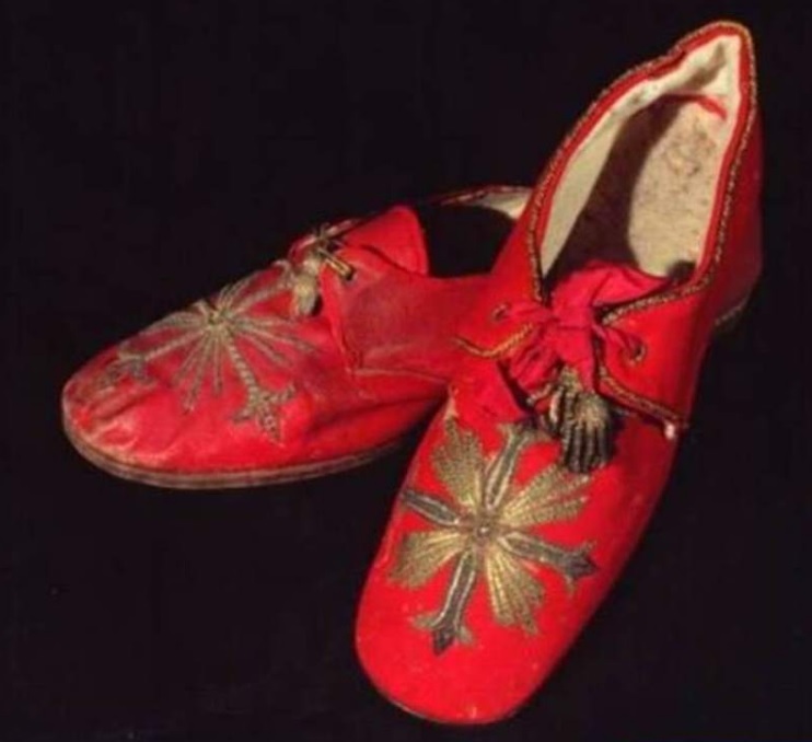 Pope Red Shoes Significance Pope Red Shoes Significance