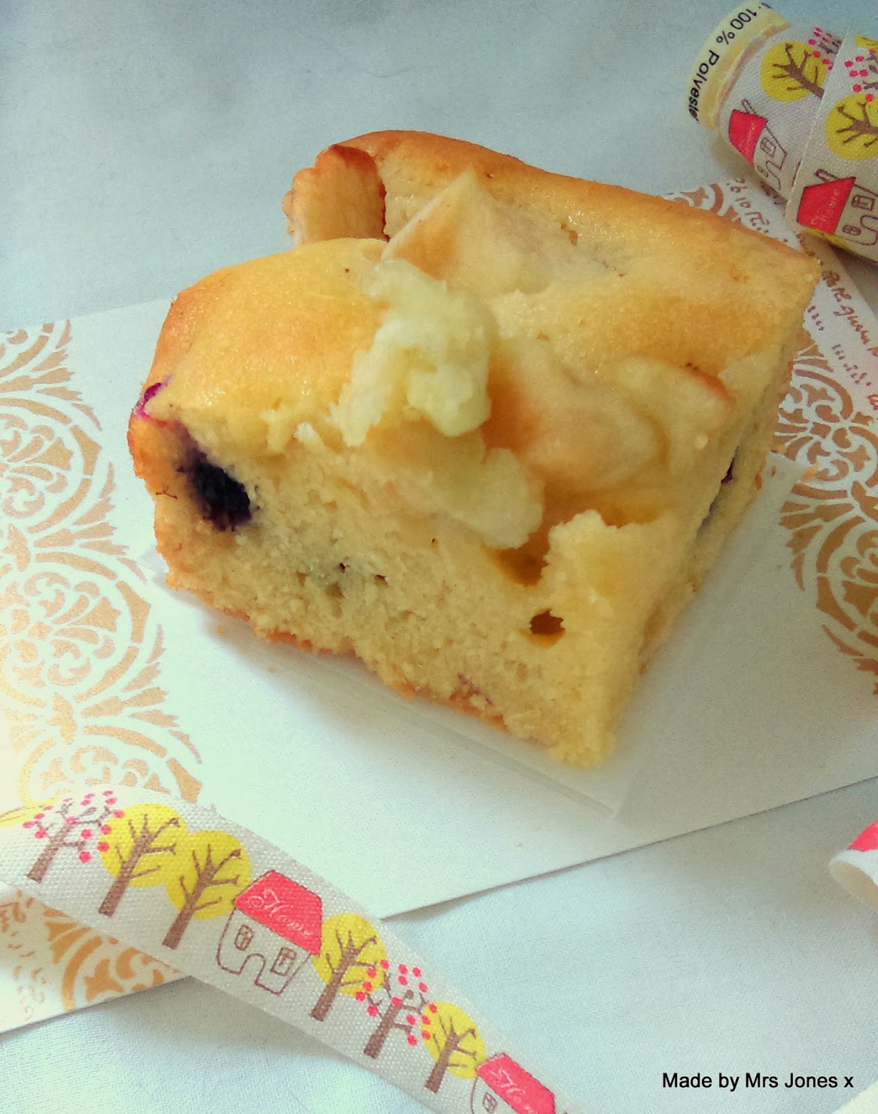 Autumn 5 Recipes for using up a Glut of Cooking Apples