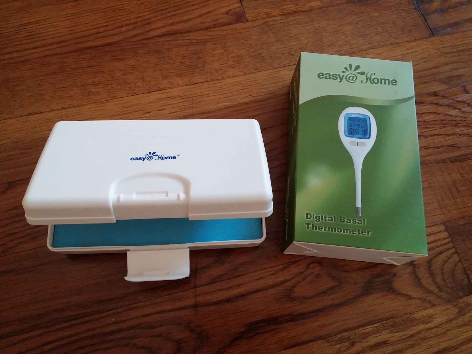 The Roving Reviewer EasyHome Digital Basal Thermometer Review
