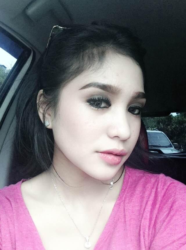 FOTO DJ CEWEK SEKSI BIBIE JULIUS