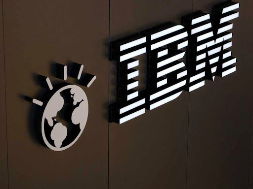 IBM支付15億美元轉手晶片事業，未來專注雲端運算與Big Data