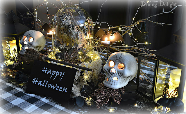 Dining Delight: Spooky Halloween Buffet Display
