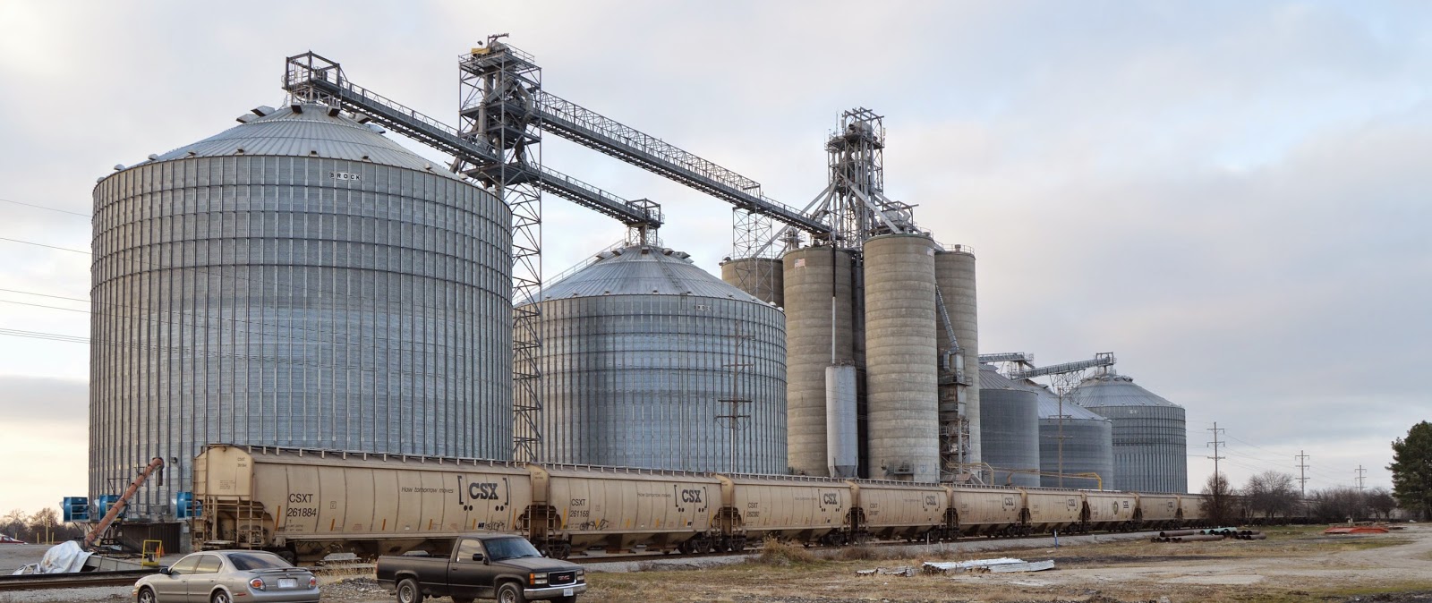 Towns and Nature Chenoa, IL Prairie Central Coop Grain Elevator
