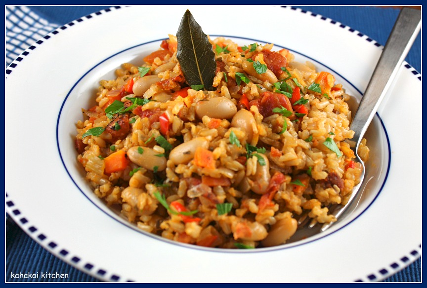Kahakai Kitchen Tomato Rice with Veggies and White Beans Tasty Meat