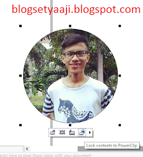Cara Mudah Memotong Gambar atau Foto Menjadi Bentuk Lingkaran dengan CorelDraw Cara Mudah Memotong Gambar atau Foto Menjadi Bentuk Lingkaran dengan CorelDraw