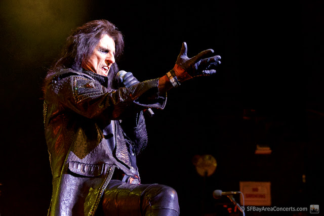 Alice Cooper of The Hollywood Vampires (Photo: Kevin Keating) Alice Cooper of The Hollywood Vampires (Photo: Kevin Keating)