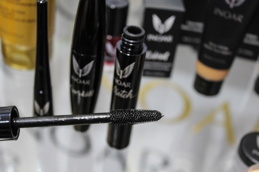 Kamila Rios - LANÇAMENTO LINHA MAQUIAGEM INOAR COSMÉTICOS NA BEAUTY FAIR 2017 Máscara Alongamento - Inoar Stretch