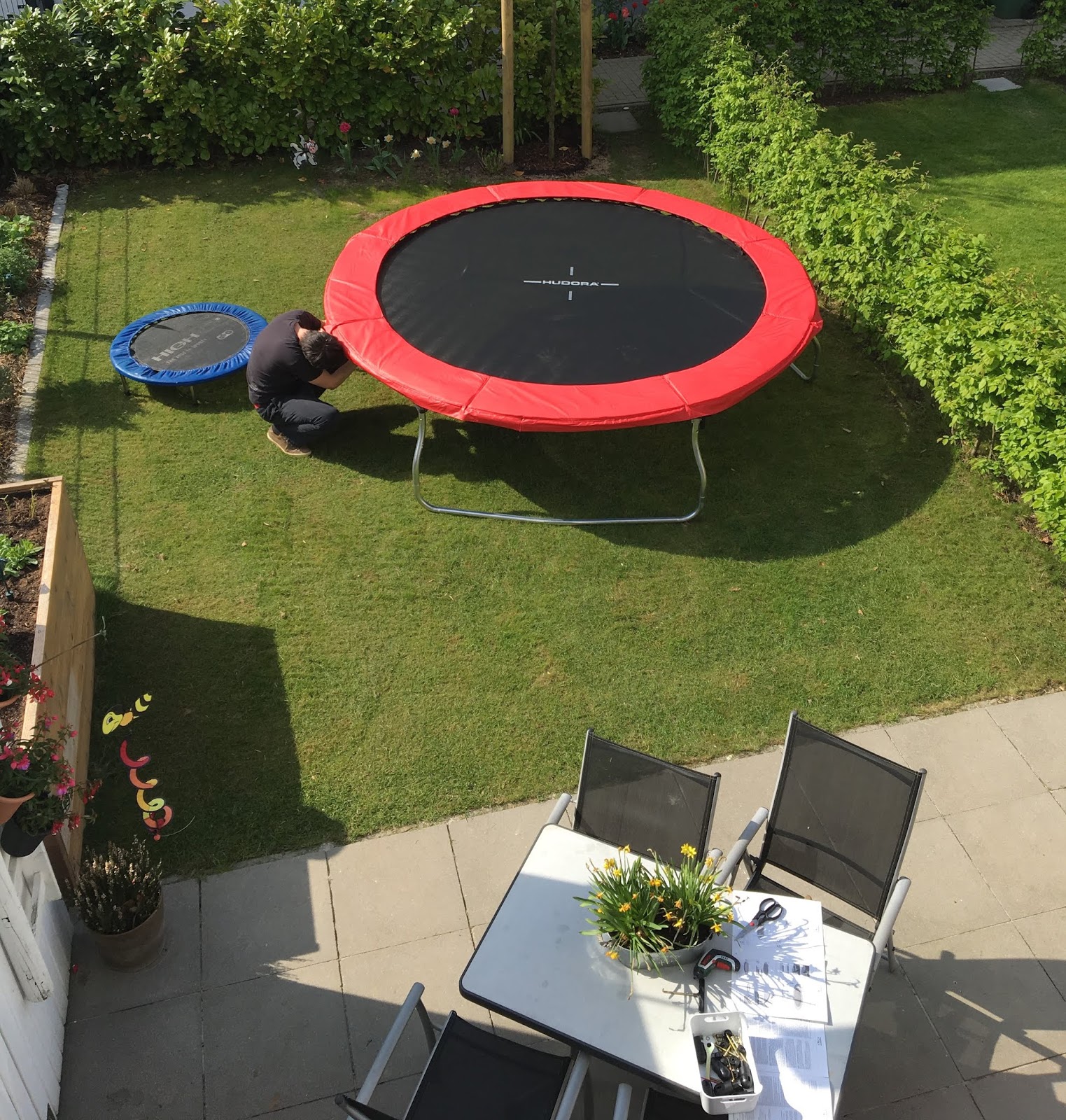 Im Test Das Hudora Fantastic 300V Trampolin Lari Lara