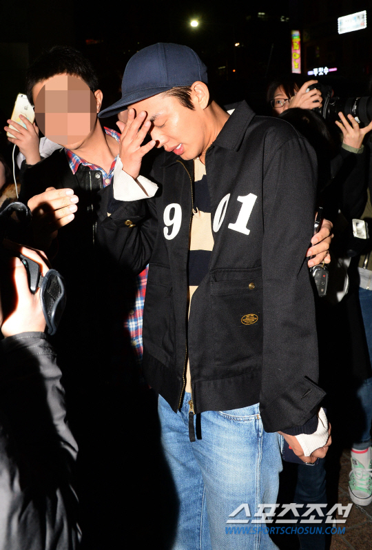 오늘자 유아인 (육룡 종방연) | 인스티즈