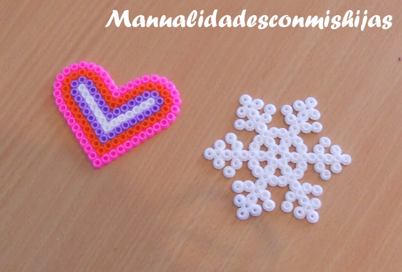 Manualidades con mis hijas: Hama beads: Corazón Copo de nieve